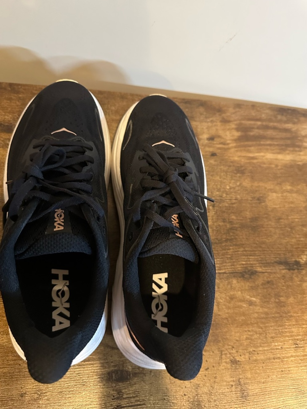 HOKA Women’s Black Running Shoes with White Clifton 10 - Picture 4 of 7